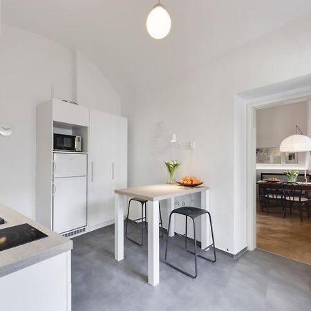 City Center Apartment With Parking 卢布尔雅那 外观 照片